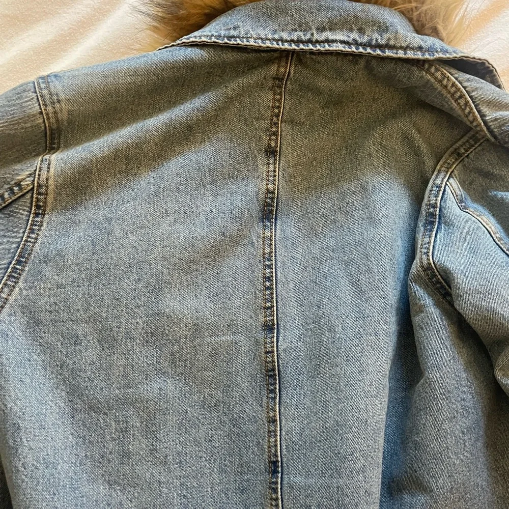 MOVING MUST GO Zara Denim Coat - Picture 6 of 6